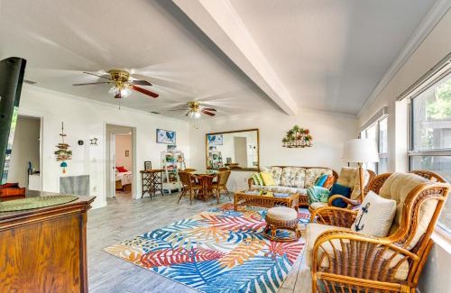 Homosassa House | Boat Slip and Fire Pit Peaceful House