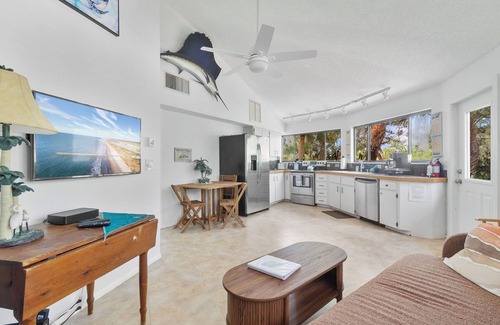 Englewood House | Boaters Paradise W Dock Access - .4 Mile to Beach