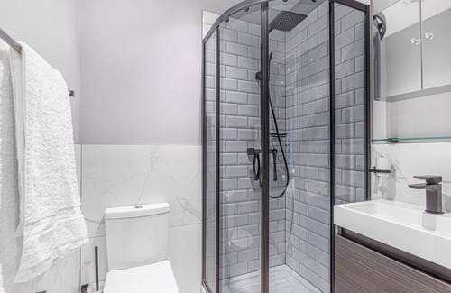 Earl's Court Apartment | Bob W London Earl's Court - Philbeach Gardens