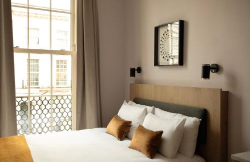 West Kensington Hotel | Bob W London Olympia