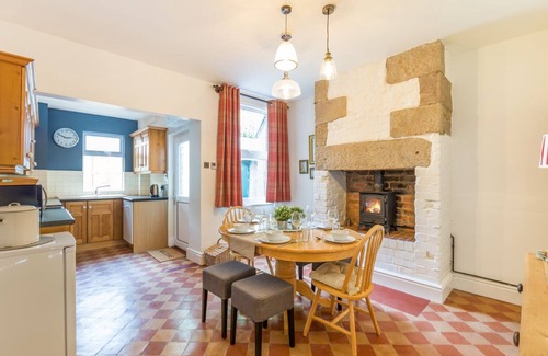 Matlock Cottage | Bobbin Cottage