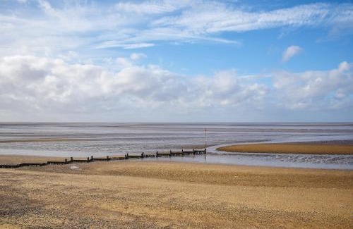 Hunstanton House | Bobby Buoy - Uk41453