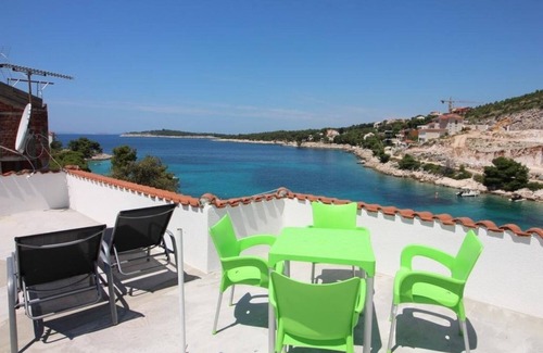 Primosten Burnji Apartment | Bobi - 10 M From the sea - SA2