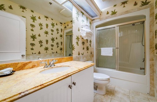 Boca Grande Hotel | Boca Grande Hotel - Queen Room