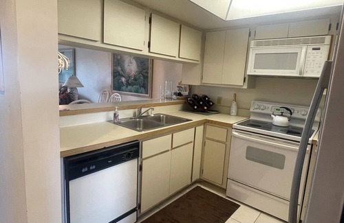 Bokeelia House | Bocilla Island Club Unit H-42