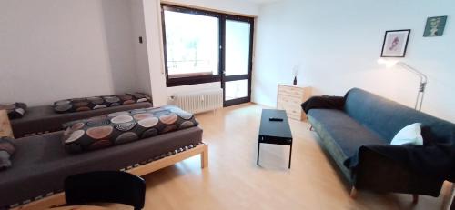 Waggershausen Apartment | BodenSEE Apartment Friedrichshafen Berg