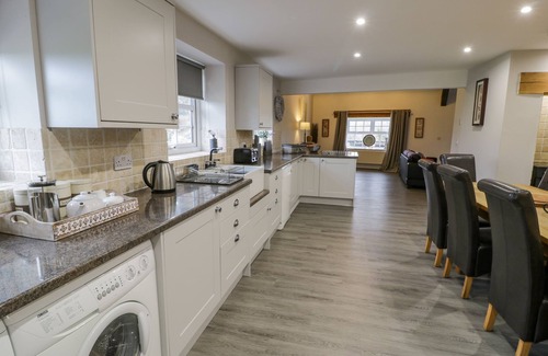 Pont-rug Cottage | Bodrual Cottage