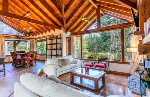 Puerto Manzano House | BOG La Florcita - Casa en Puerto Manzano rodeada de bosque