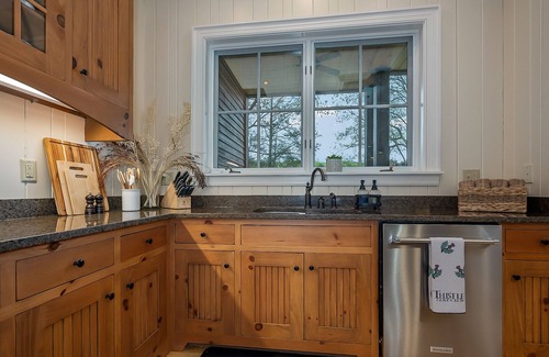 Mill Spring Villa | Bogey's Retreat at Bright's Creek