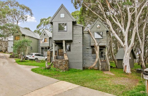 Dinner Plain House | Bogong Jacks