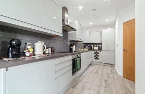 Leicester City Centre Apartment | Bohemian Chic Hideaway