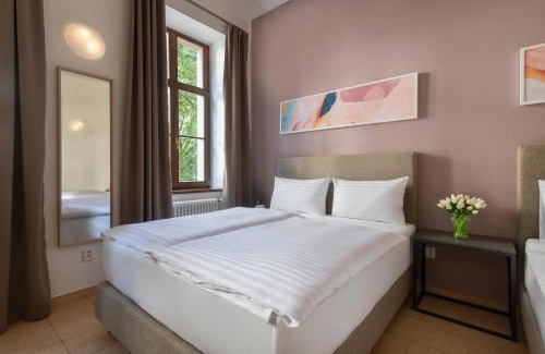 Prague 2 Apartment | Bohemian Dreams Apartments and Suites by Dwellfort