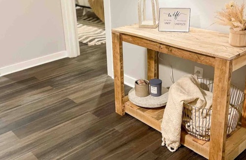 Florence Apartment | Bohemian Escape Steps away from DT 1/1