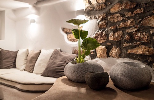 Naousa Hotel | Bohemian Luxury Boutique Hotel - Adults Only
