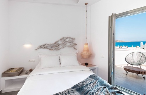 Naousa Hotel | Bohemian Luxury Boutique Hotel - Adults Only