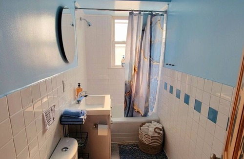 Lyons Apartment | Bohemian Style Space for 2