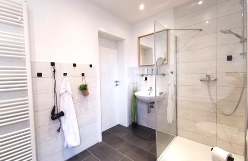 Daberstedt Apartment | BohnApartments Südpark - Nähe Steigerwaldstadion - Parkplatz - WLAN - Vollausstattung