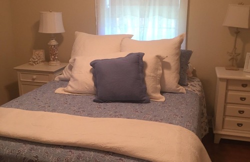 Bohners Lake Cottage | Bohner's Lake cottage retreat w/amazing sunsets