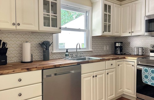Newark House | Boho 3 Bedroom House in Newark, DE - Ideal for Mid Term Rental