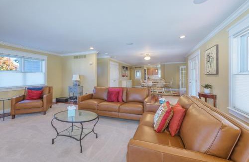 South Haven House | Boho Chateau - Located less than a block to Lake Michigan and Kid's Corner