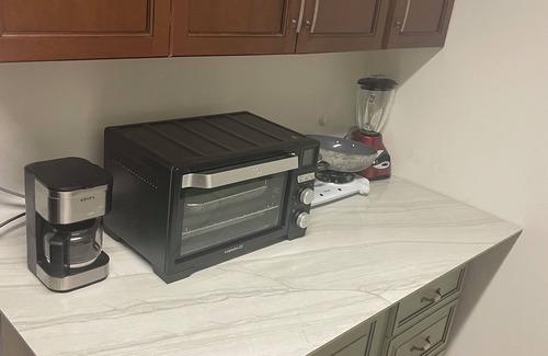 Disston Heights Apartment | Boho Chic 1BR apt with hot tub, yard and BBQ near beach & downtown St. Pete