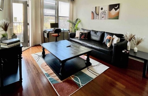 West End Condo | Boho chic condo 5 min to downtown gated community free parking pool