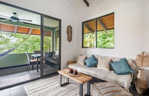 Dominicalito Apartment | Boho-chic Duplex Penthouse, sea and jungle views, AC