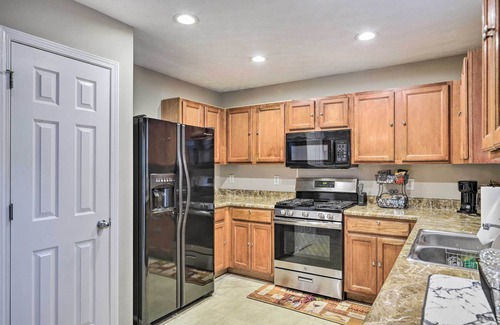 Union City House | Boho Union City Home < 20 Mi to Dtwn Atlanta!