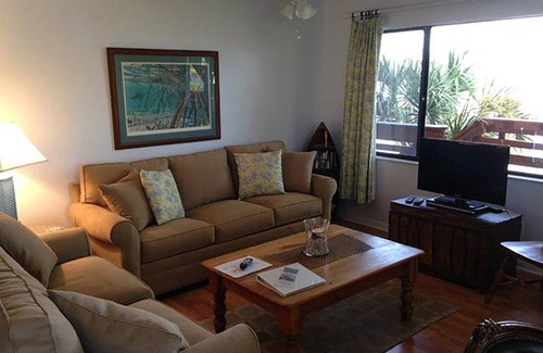 Bokeelia Condo | Bokeelia Beachouse RedFish