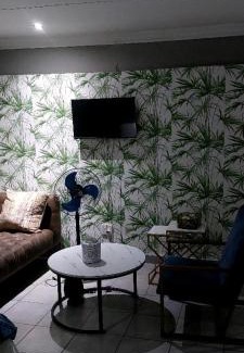 Rooihuiskraal Bed & Breakfast | Bokmakierie