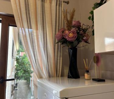 Loviste House | Bolero Guest House