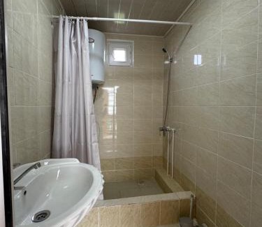 Tosor House | Bolotbek House