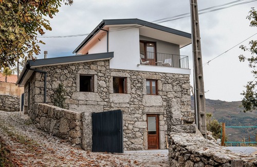 Carvalheira House | Bom Jesus das Mós House