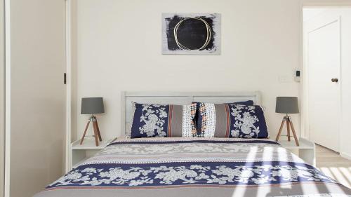 Fingal Bay House | Bombora Walking Distance to Fingal Beach- Farm Rd, Fingal Bay