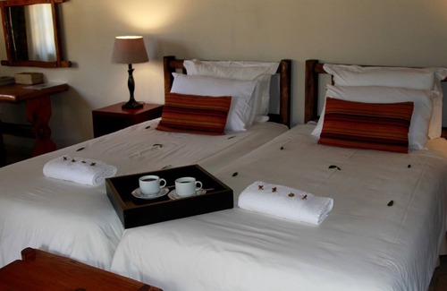 Hluhluwe Cabin | Bonamanzi Game Reserve