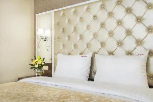 Pechers'kyi District Hotel | BonApart Hotel by UHM
