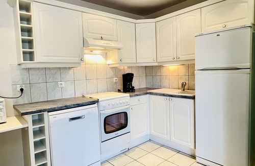 Forges-les-Bains Apartment | Bonaparte: Pleasant apartment 350 m from the thermal baths (parking)