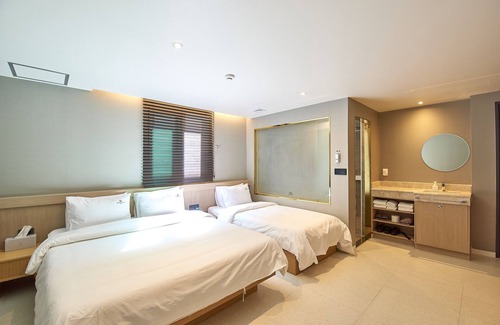 Yongho-dong Hotel | Bonathree Hotel