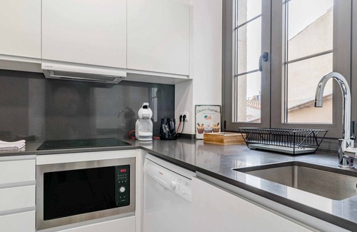 Old Town Apartment | Bonaventura 4 Restored Apartment in Heart of City