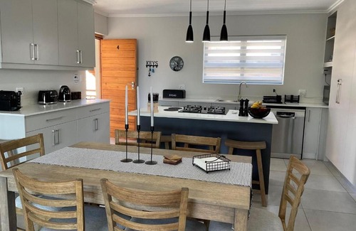 Knysna Apartment | Bond Self-Catering Unit