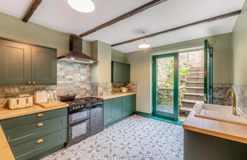 South Charlton House | Bondgate House
