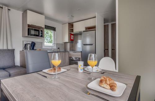 Renesse Ski Chalet | Bondi Beach