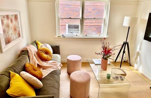 Bondi Beach Apartment | Bondi Bungalow