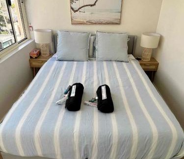 Bondi Beach Apartment | Bondi Ocean Views, Parking, 1 min to Beach