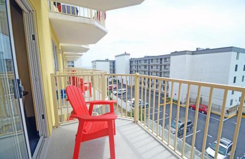 Midtown Ocean City Hotel | Bonita Beach Hotel