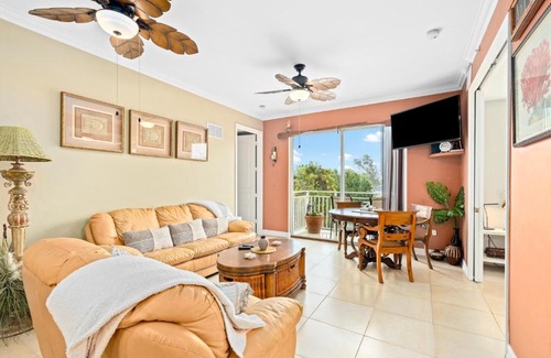 Bonita Shores Hotel | Bonita Beachwalk 304A