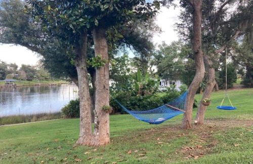 Bunkers Cove House | Bonita Cottage