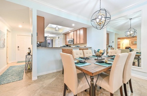 Naples Condo | Bonita National Golf & Country Club: 2 bed/2 bath + den. Resort amenities.