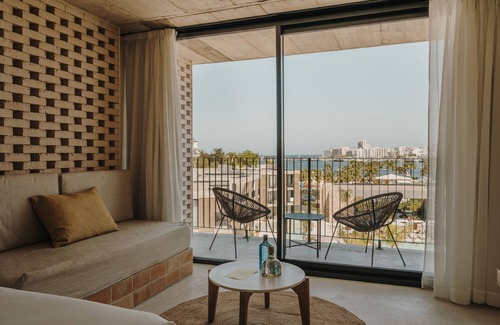 Sant Antoni de Portmany Hotel | Bonito Ibiza by O Beach - New Opening