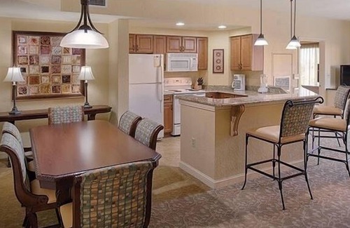 Lake Buena Vista Resort | Bonnet Creek Orlando - 2 Bedrooms Luxury Condo